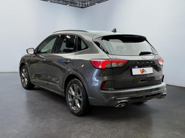 Ford Kuga image 7