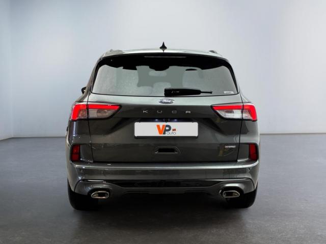 Ford Kuga image 6