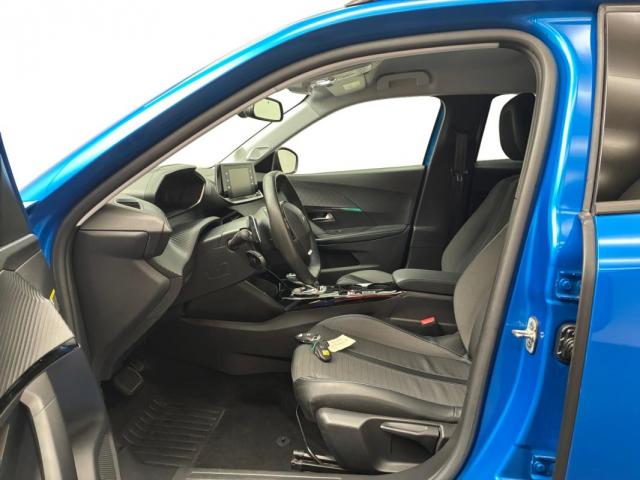 Peugeot 2008 image 4