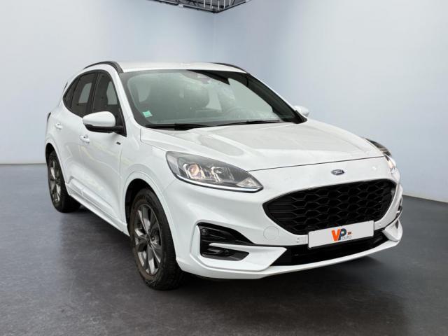 Ford Kuga image 3