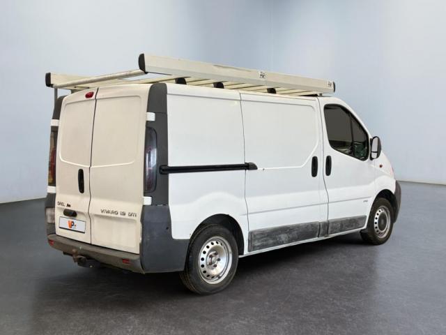 Opel Vivaro image 8