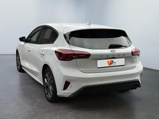 Ford Focus image 4