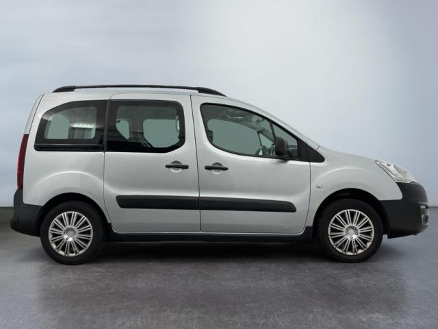 Peugeot Partner Tepee image 8