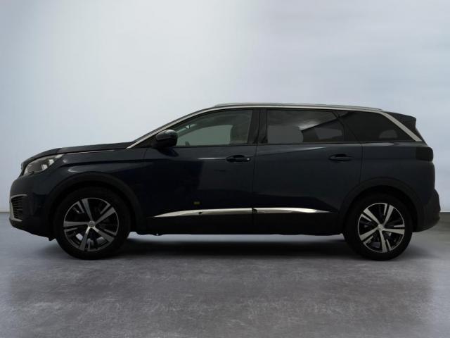 Peugeot 5008 image 8