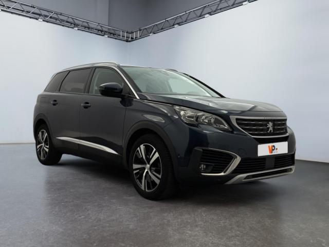 Peugeot 5008 image 1