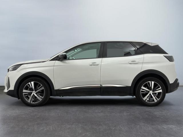 Peugeot 3008 image 2