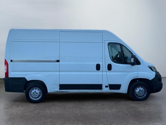 Peugeot Boxer image 8