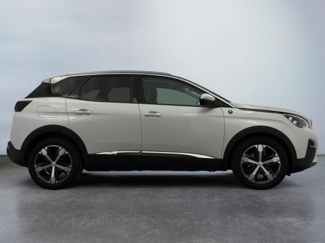 Peugeot 3008 image 6
