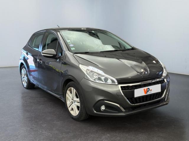 Peugeot 208 image 1