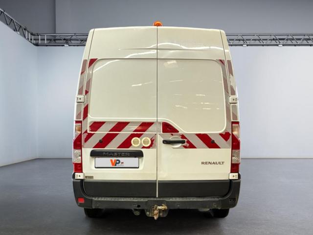 Renault Master image 1
