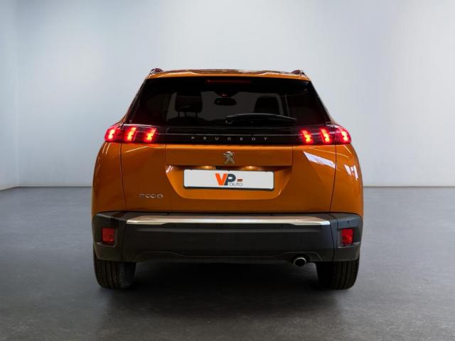 Peugeot 2008 image 1