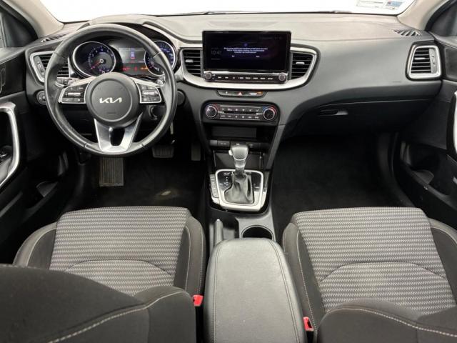 Kia Cee'D_sw image 1
