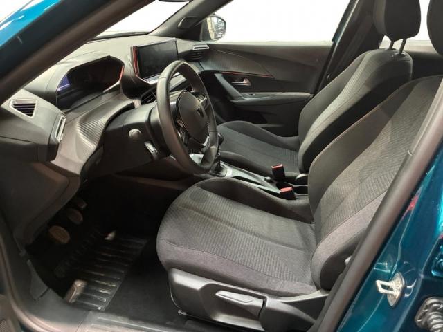 Peugeot 2008 image 1