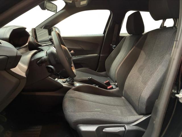 Peugeot 2008 image 7