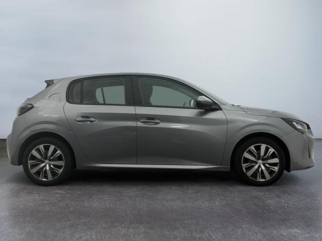 Peugeot 208 image 5