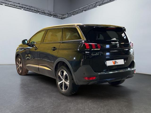 Peugeot 5008 image 2