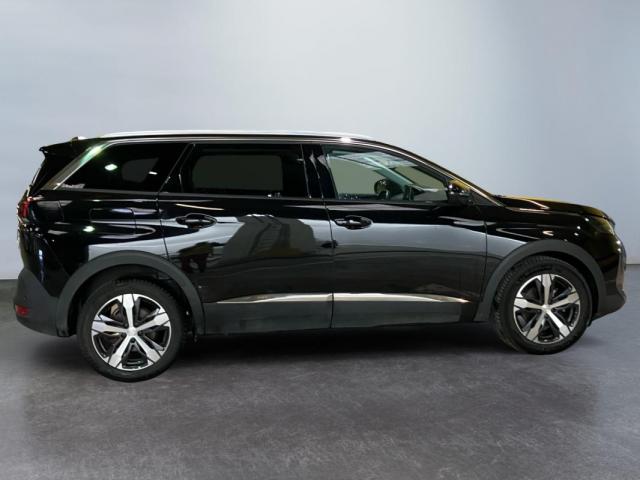 Peugeot 5008 image 3