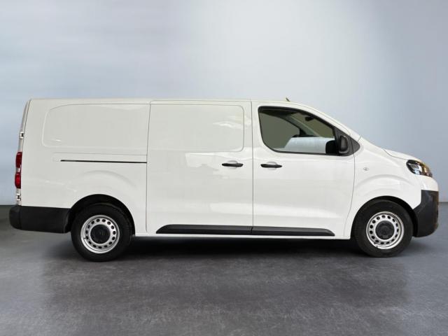 Citroen Jumpy image 3