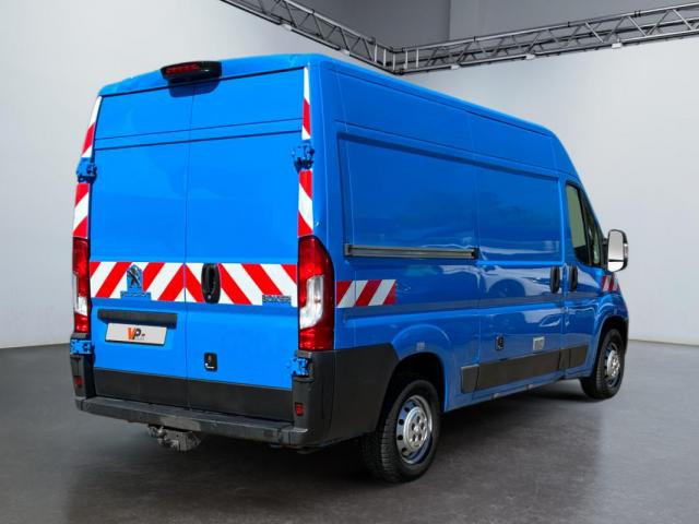 Peugeot Boxer image 3