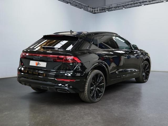 Audi Q8 image 1