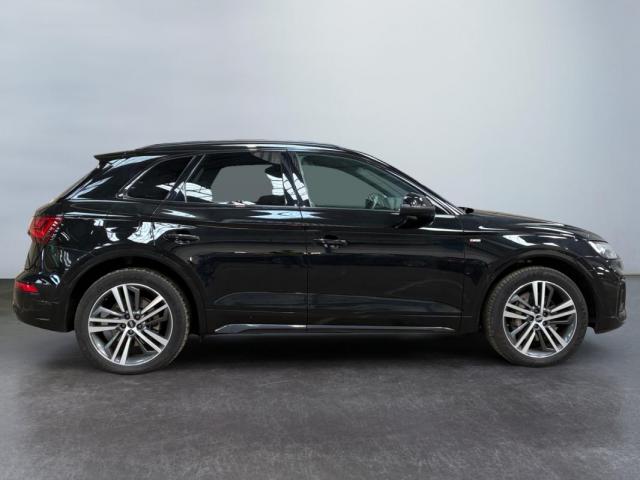 Audi Q5 image 1