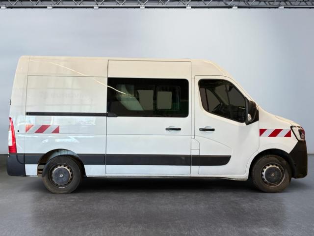 Renault Master image 1