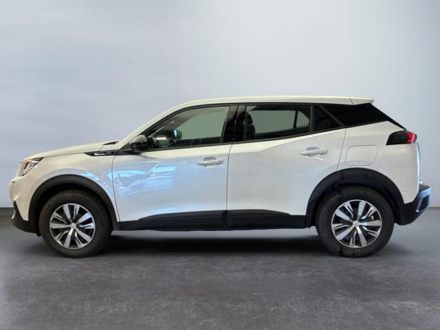 Peugeot 2008 image 1