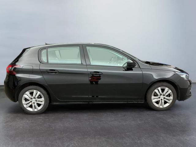 Peugeot 308 image 2
