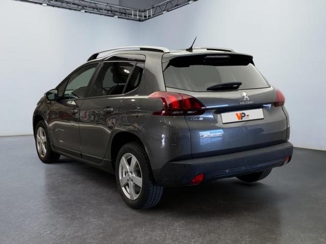 Peugeot 2008 image 2