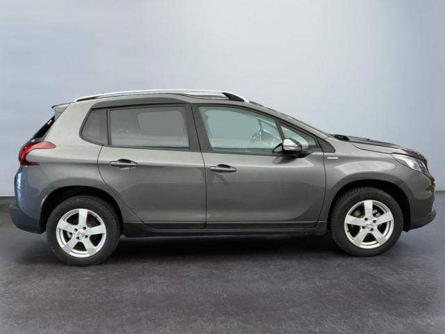 Peugeot 2008 image 3