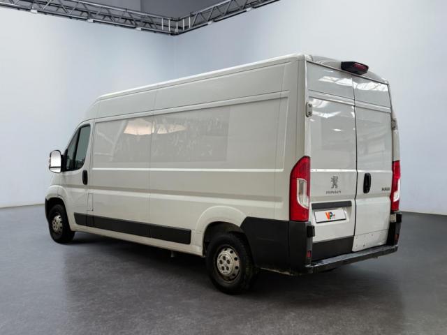 Peugeot Boxer image 1