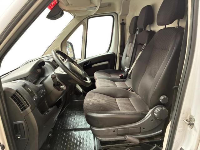 Peugeot Boxer image 4