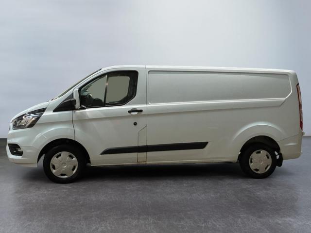 Ford Transit Custom image 4
