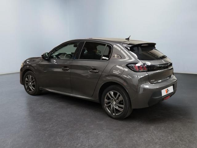 Peugeot 208 image 1