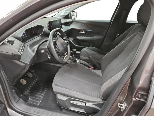 Peugeot 208 image 3