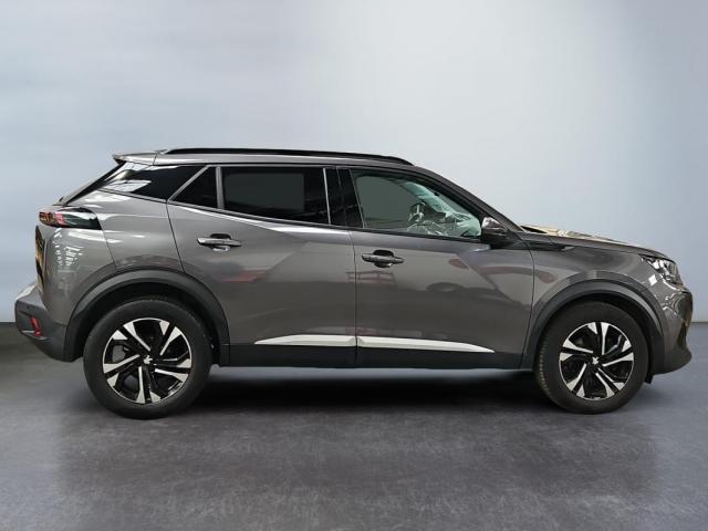 Peugeot 2008 image 2