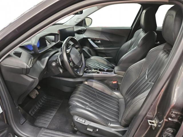 Peugeot 2008 image 6