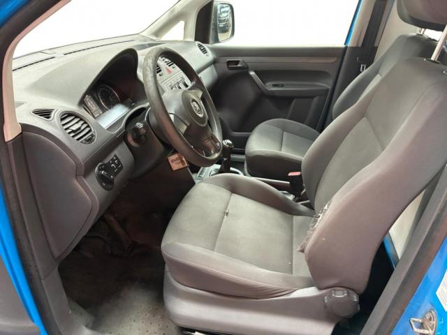 Volkswagen Caddy Van image 7