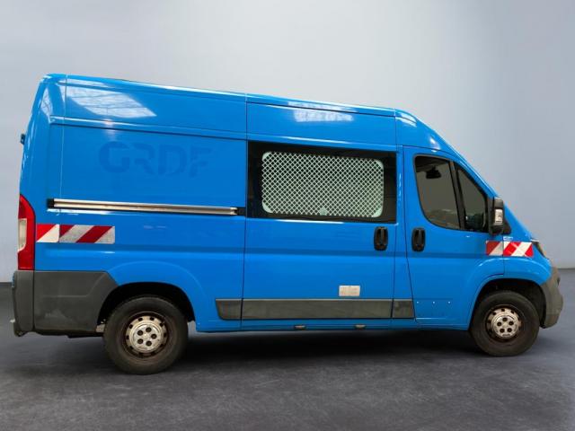 Peugeot Boxer image 8