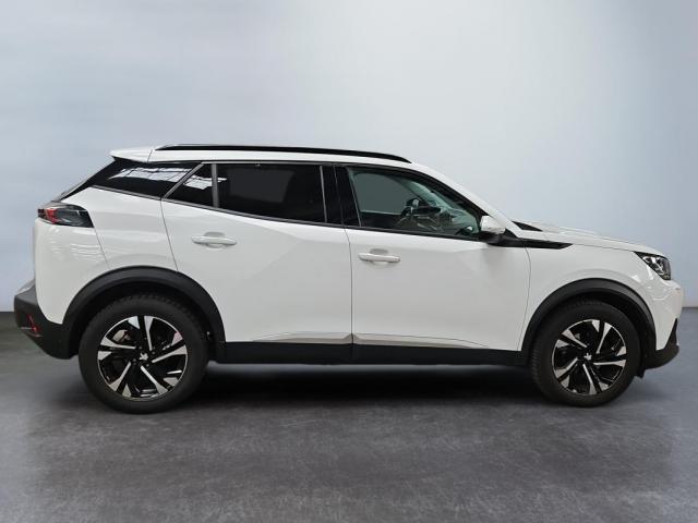 Peugeot 2008 image 6