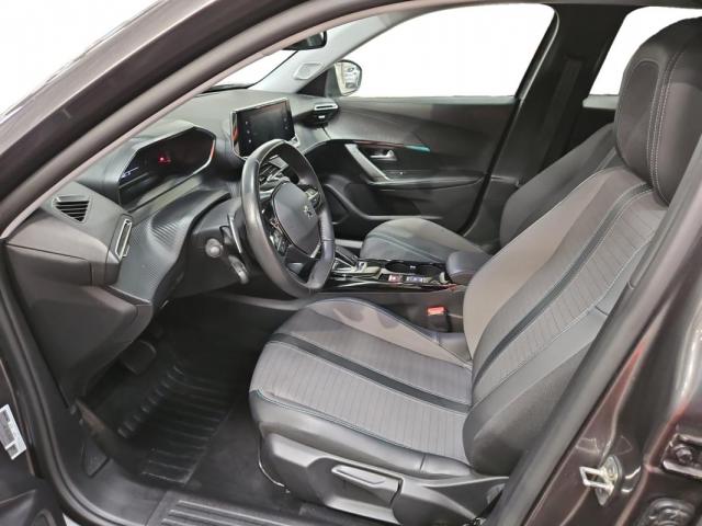 Peugeot 2008 image 5