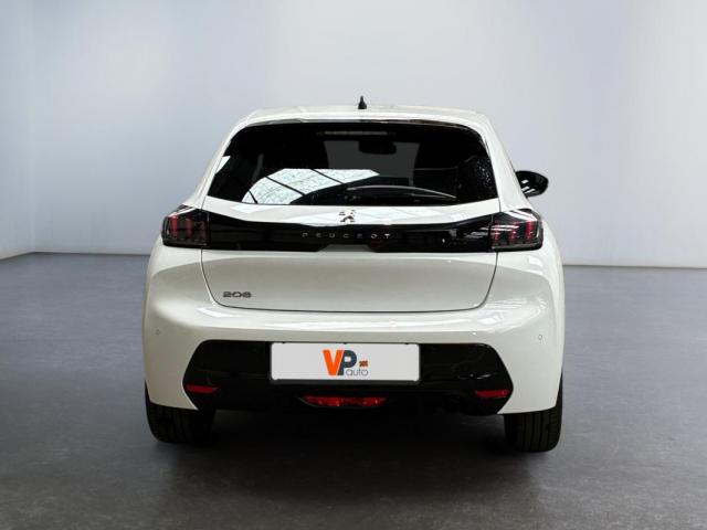 Peugeot 208 image 2