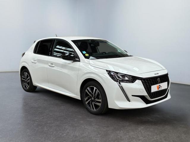 Peugeot 208 image 8
