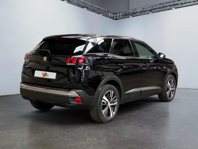 Peugeot 3008 image 2