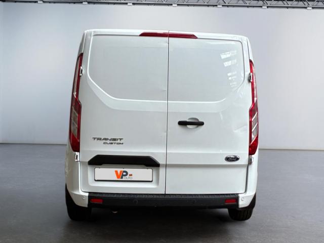 Ford Transit Custom image 2