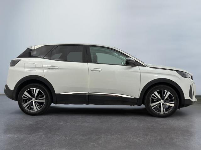 Peugeot 3008 image 3