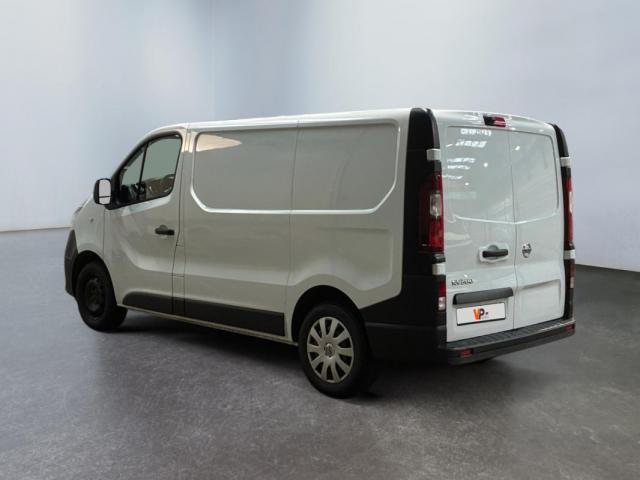 Nissan Nv300 image 7