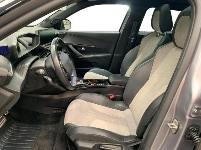 Peugeot 2008 image 7