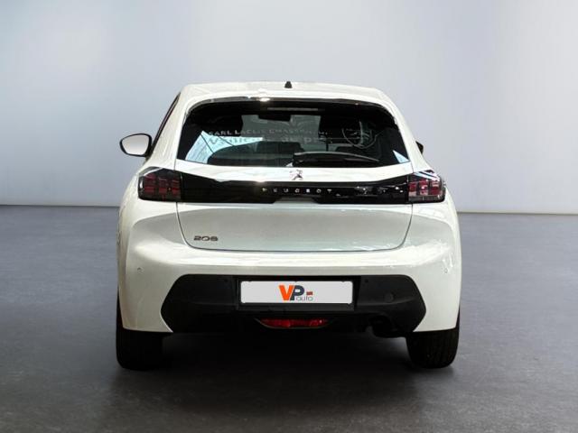 Peugeot 208 image 6