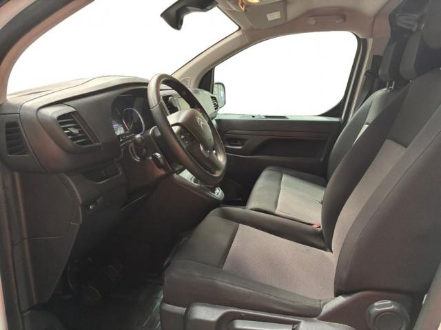 Citroen Jumpy image 6